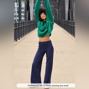 Aerie wide legged pants in navy